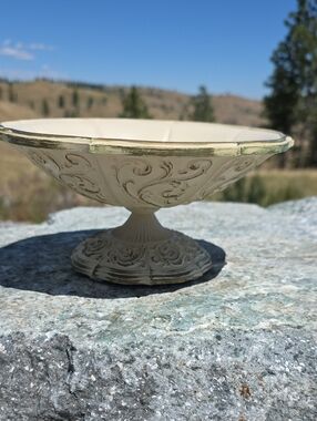 Ornate Cream Decorative Pedestal Bowl with Gold Trim